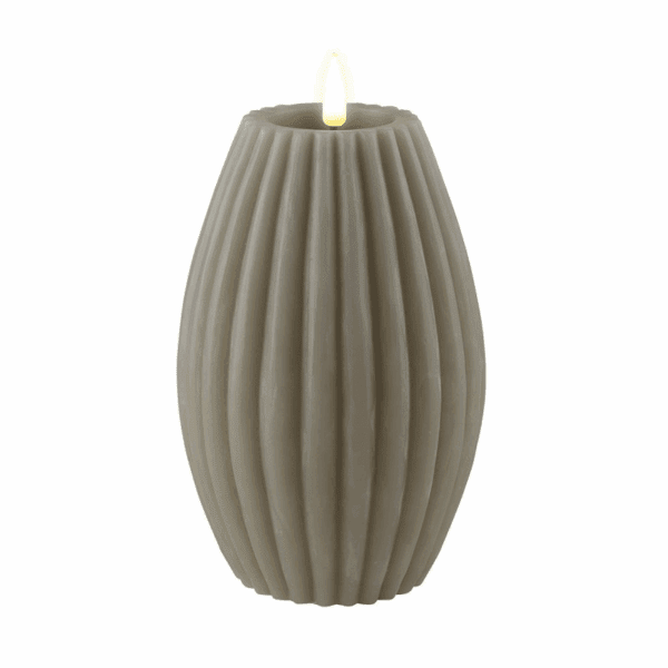 VELA LED DE CERA CON LLAMA REAL 10 X 15 CM SAND STRIPE