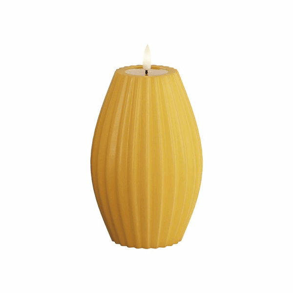 VELA LED DE CERA CON LLAMA REAL 10 X 15 CM CURRY STRIPE
