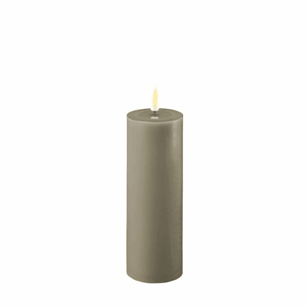 VELA LED DE CERA CON LLAMA REAL 5 X 15 CM SAND LISA