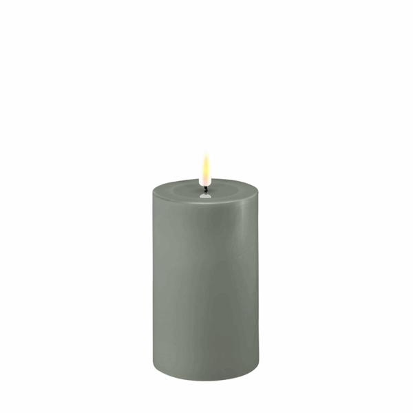VELA LED DE CERA CON LLAMA REAL 7,5 X 12,5 CM SALVIE GREEN LISA