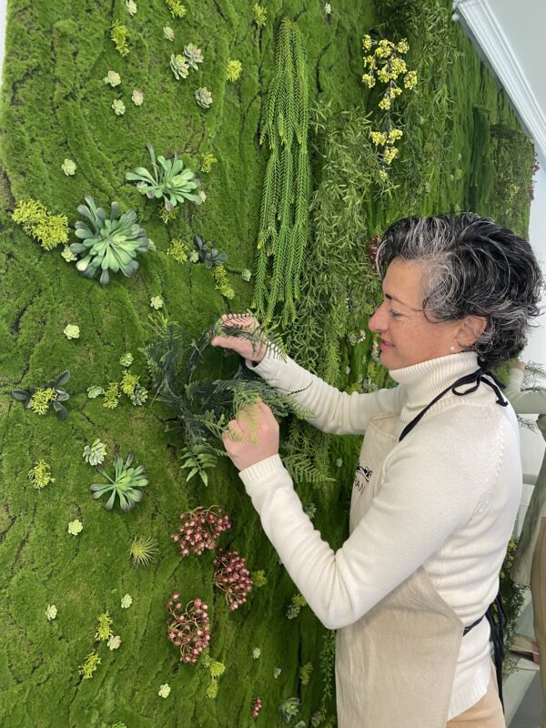TALLER MONOGRAFICO JARDINES VERTICALES CON PLANTAS ARTIFICALES DE CALIDAD