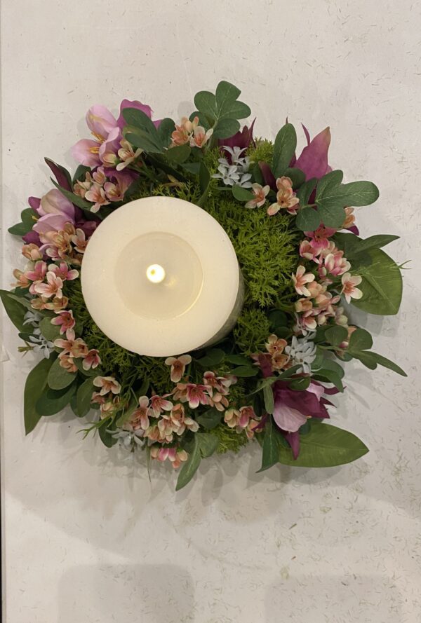 TALLER MONOGRAFICO CORONAS FLORALES CON PLANTAS ARTIFICALES DE CALIDAD - Imagen 6
