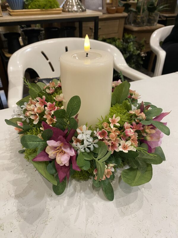 TALLER MONOGRAFICO CORONAS FLORALES CON PLANTAS ARTIFICALES DE CALIDAD - Imagen 5