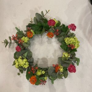 TALLER MONOGRAFICO CORONAS FLORALES CON PLANTAS ARTIFICALES DE CALIDAD